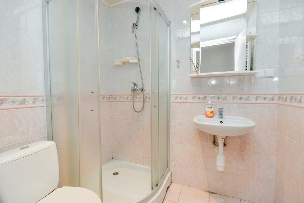 Guest House Simona لازديجاي المظهر الخارجي الصورة